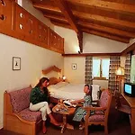 Hotel Alphorn Gstaad