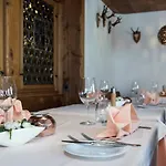 Hotel Alphorn 3*
