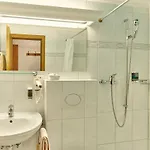 Hotel Alphorn 3*