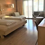 Alphorn 3* Gstaad