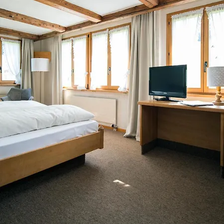 Alphorn Hotel