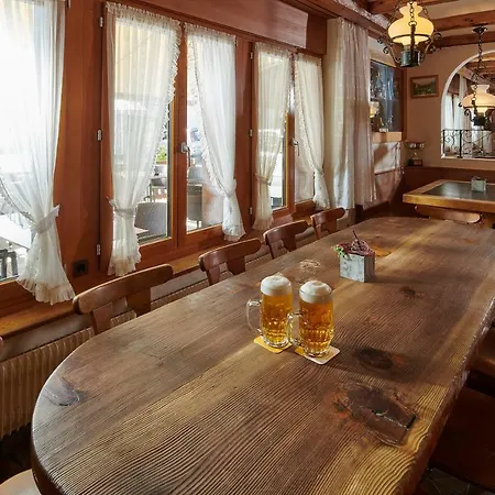 Alphorn Hotel Gstaad