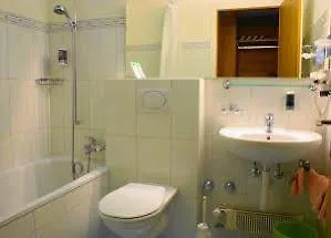 Alphorn Hotell Gstaad