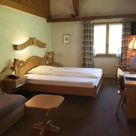Alphorn Hotel