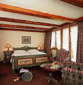 Alphorn Hotel 3*